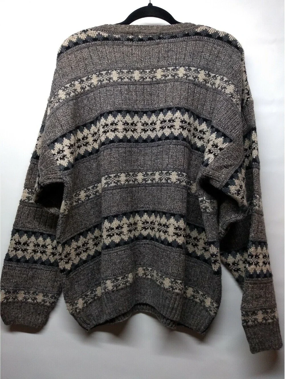 Vintage David Taylor 100% Acrylic Men's Sweater Size XL Made in USA 010